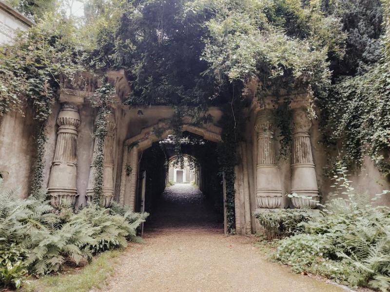Visiting Highgate Cemetery, A Unique London&nbsp;Experience