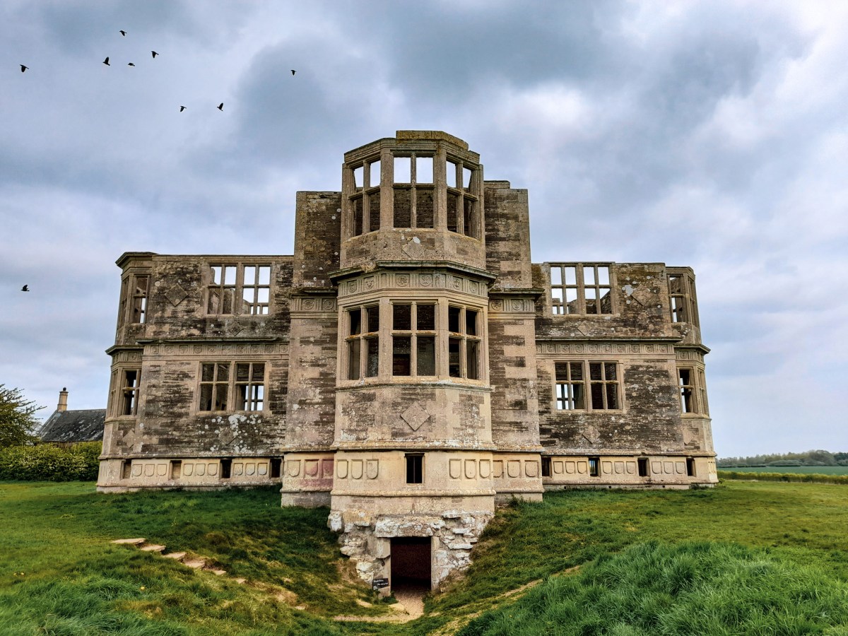 Walking the Lyveden&nbsp;Way