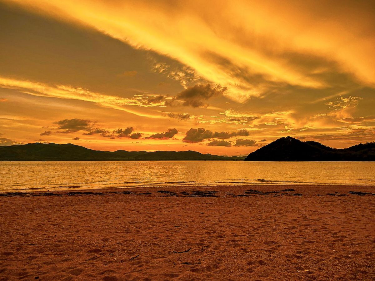 Nok Island: A Sunset BBQ to&nbsp;remember