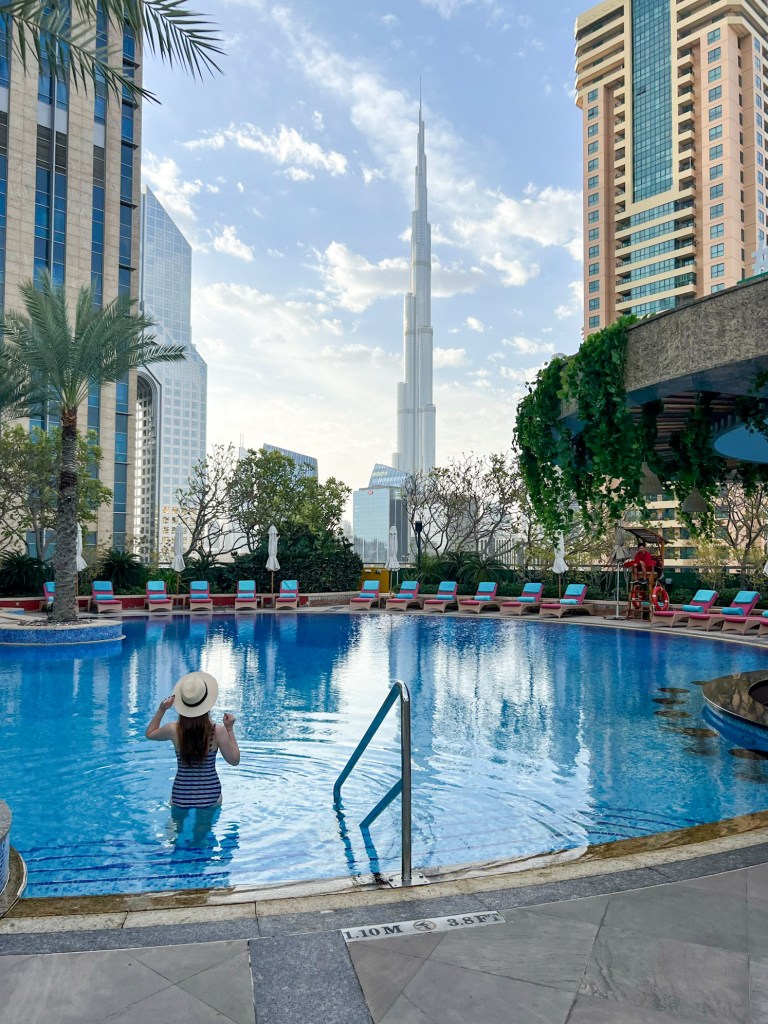 Shangri-La Dubai Pool