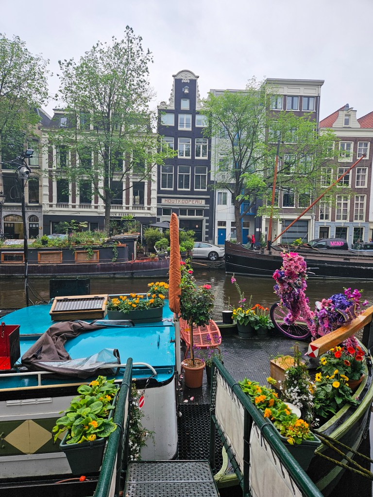 Amsterdam Houseboat Museum
