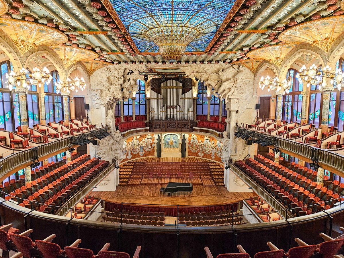 Explore the Stunning Palace of Catalan Music in&nbsp;Barcelona