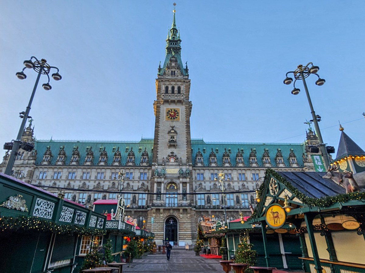 An Ultimate Guide to Hamburg’s Christmas&nbsp;Markets