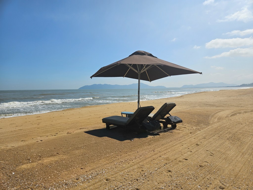 Banyan Tree Lang Co Beach