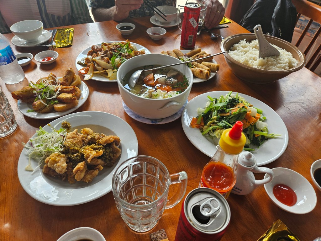 Les Rives speedboat trip to Cu Chi Tunnels